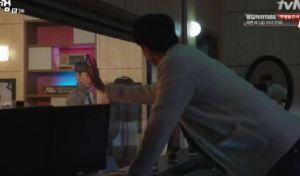 bubblegum ep 3 ri hwan pounds on studio window at haeng ah and suk joon